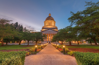 Starting a Business in Washington: LLC vs Corporation – Your Complete Guide